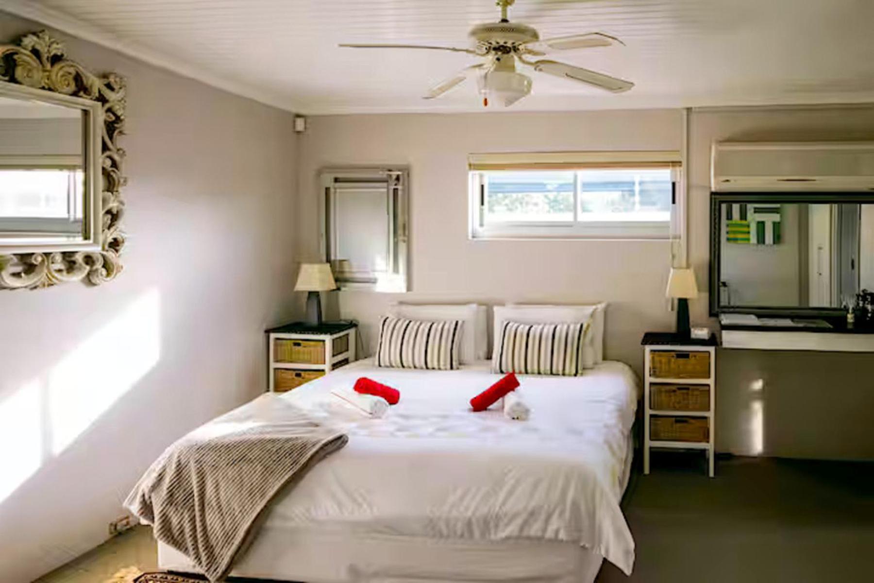 90 On Wellington Cottage Port Elizabeth Luaran gambar